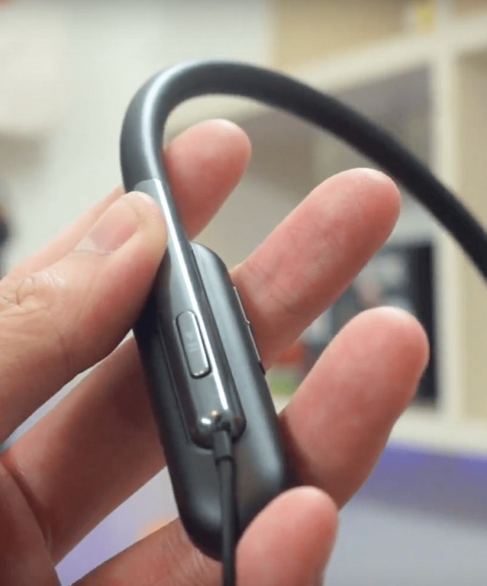 Đánh giá chất lượng âm thanh của tai nghe Samsung U Flex