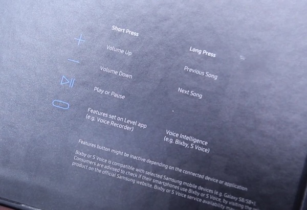 Ảnh minh hoạ: cách sử dụng tai nghe u flex (5)