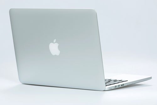 Gợi ý nên mua máy tính Macbook của Apple