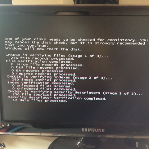 Nguyên nhân hiện check disk trên windows và cách khắc phục