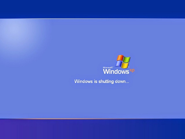 Ảnh minh hoạ: máy tính tắt chậm, lâu