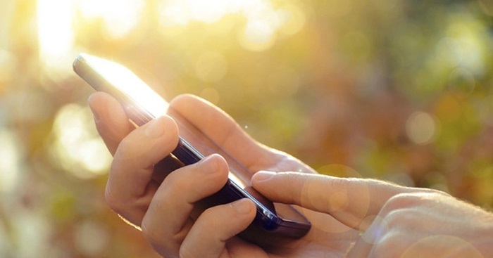 Ảnh minh họa: Cách khắc phục điện thoại bị nóng (2)